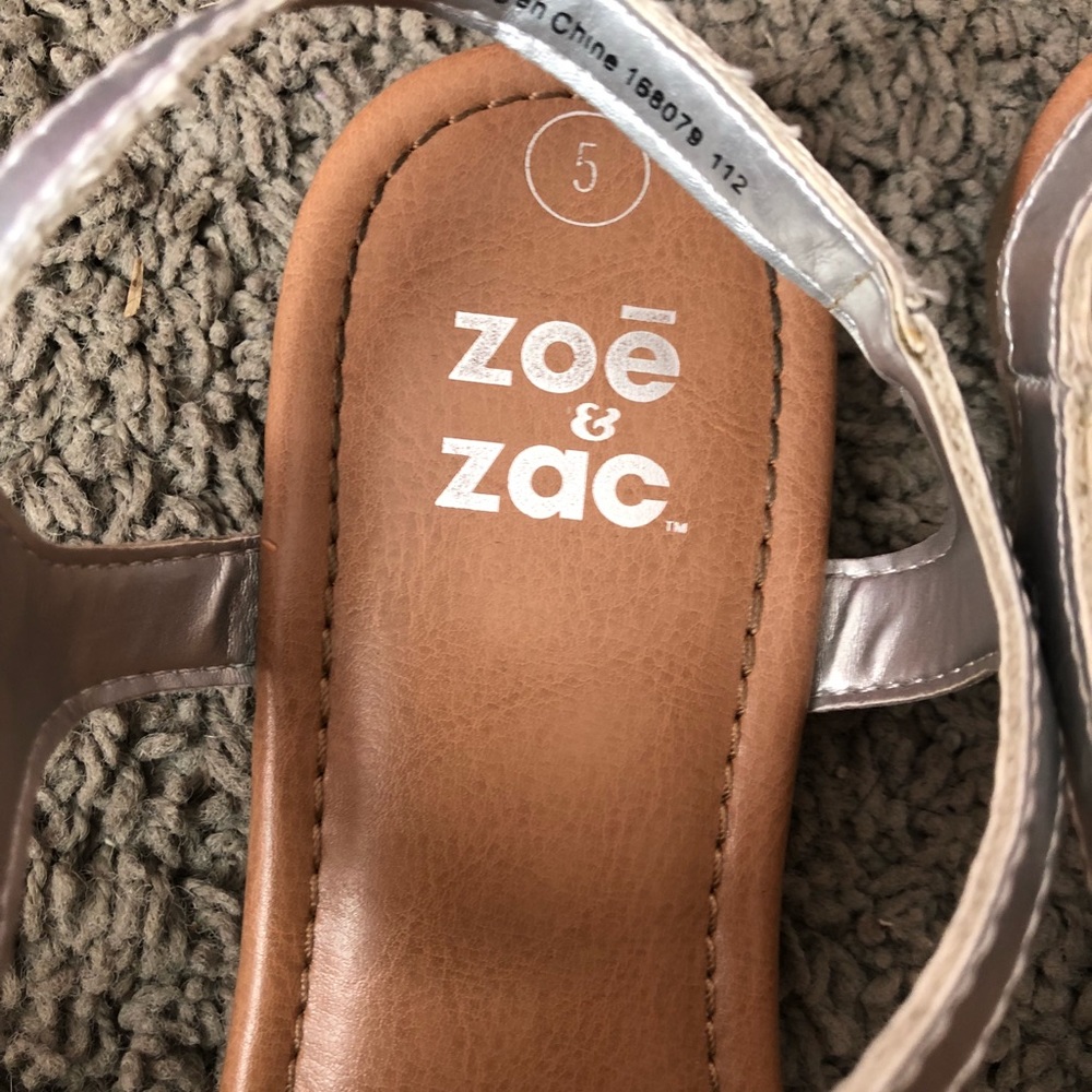Cute sandals! - Picture 2 of 2
